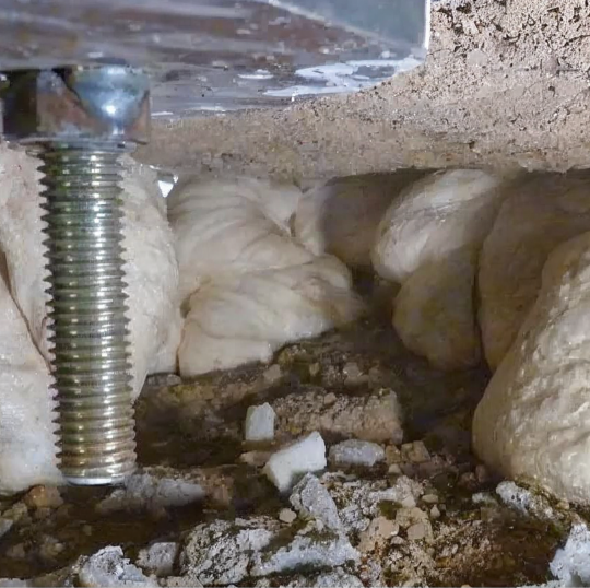 Polyurethane foam for concrete lifting